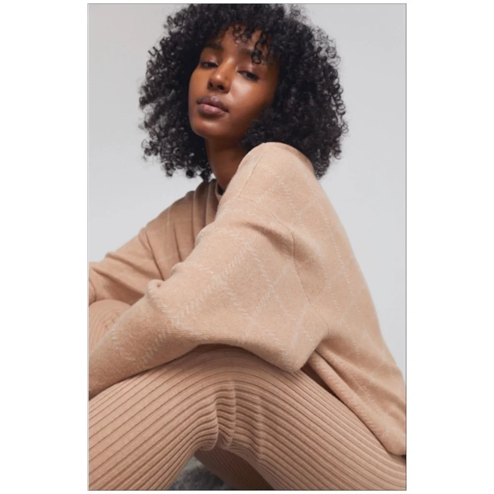 NWOT Lunya Cozy Cotton Silk Pull Over Tranquil Tan